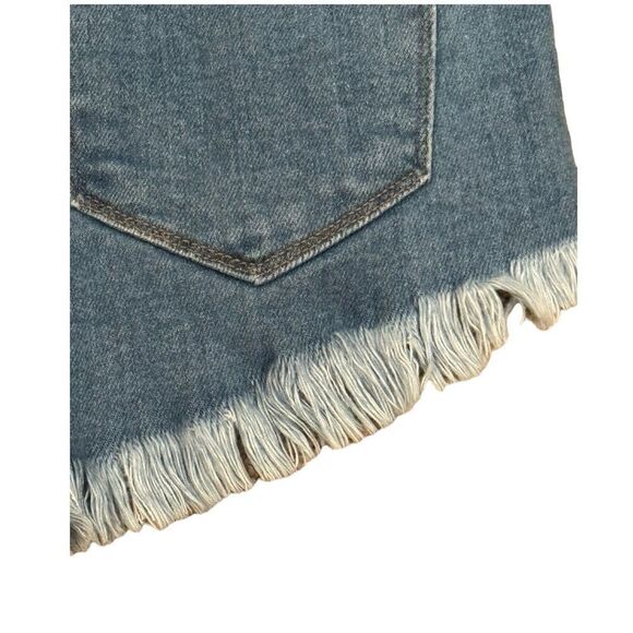 Vibrant M I U Frayed Denim High Waisted Jean Shorts Medium Blue Wash Sz Large - Picture 4 of 11